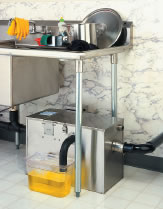 GG35-220/50 35 GPM GREASE GROUPER - 31.4" L x 23.375" W x 23.1" H, 220VAC, 50 Hz, 520 Watts