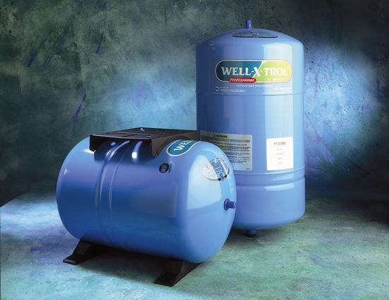 AVF-6 6 GALLON FIBERGLASS PRESSURE ACCUMULATOR TANK